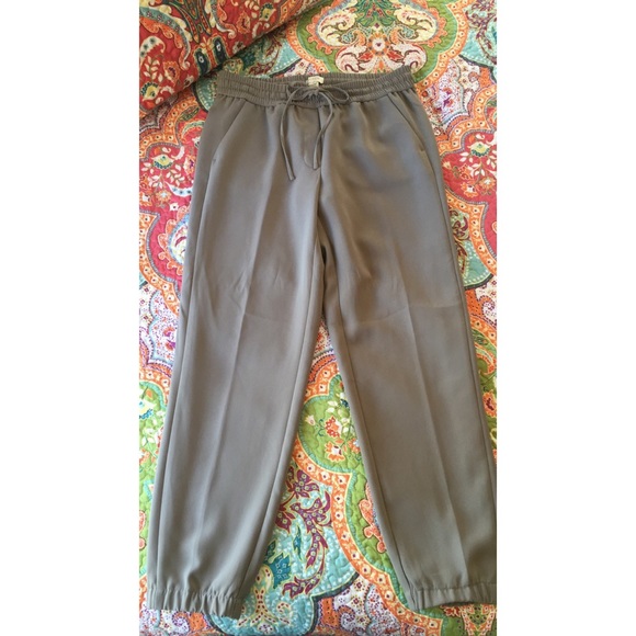 j crew taupe pleated dress pant