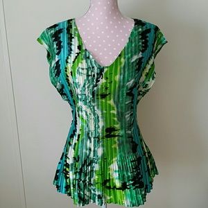 Knockout Beauty bold print sleeveless Top PLUS 1X
