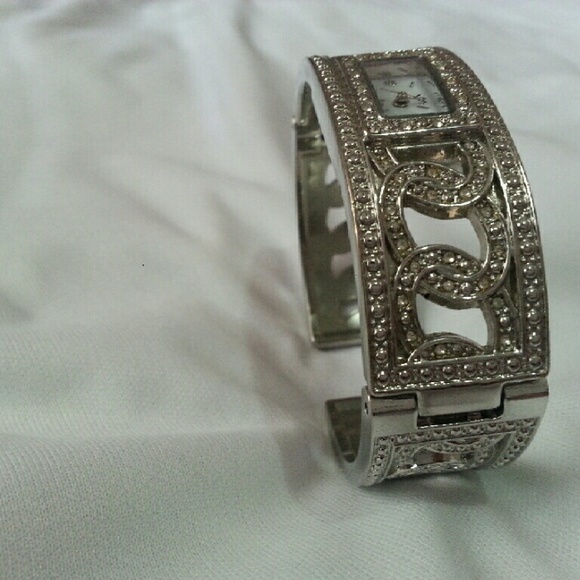 Watch - Picture 4 of 4