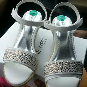 Nine west sandal for girls