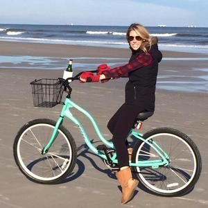 Meet your Posher, Casey