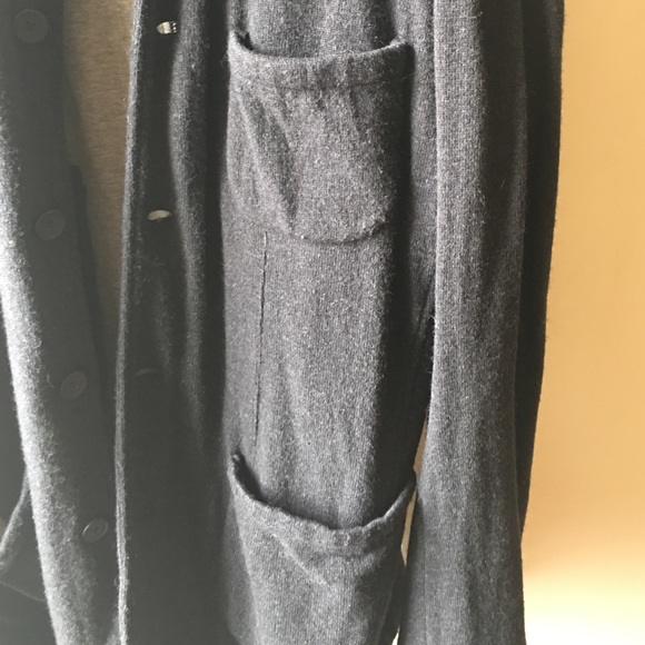 Perry Ellis Grey Wool Cardigan - Picture 3 of 4