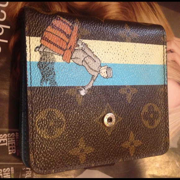 *Limited Edition* LV Groom collection wallet - Picture 2 of 4