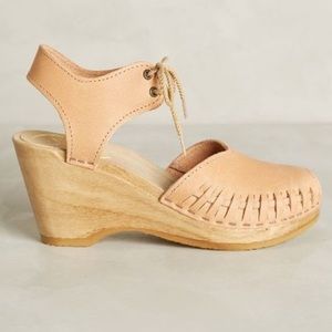 Anthropologie Sheepish Domitila Wedges Clogs