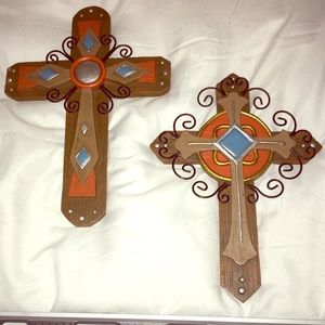 Cross wall decor