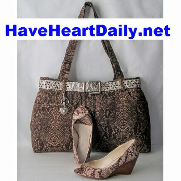 Studio Paolo Shoes - Shoes Brown Beige Reptile Snake size 7.5 Studio Paolo Shoes - Shoes Brown Beige Reptile Snake size 7.5