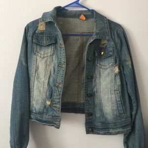 distressed jean jacket 😊