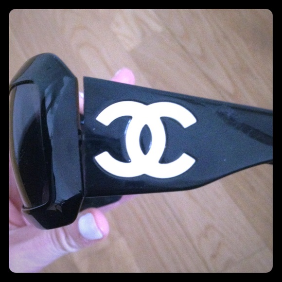Chanel mother of pearl Sunglasses