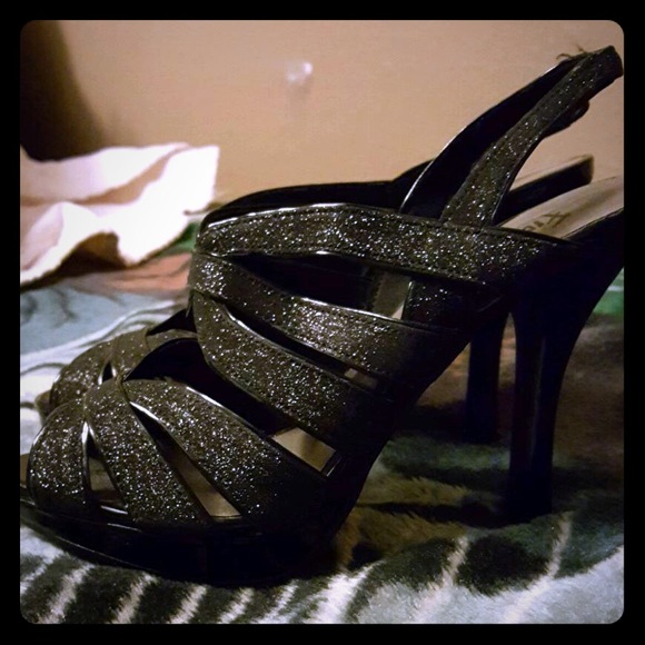 Sparkle black heels - Picture 1 of 3