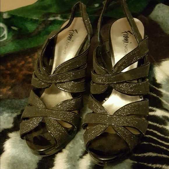 Sparkle black heels - Picture 2 of 3