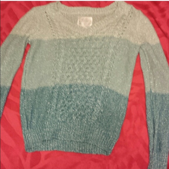 SWEATER