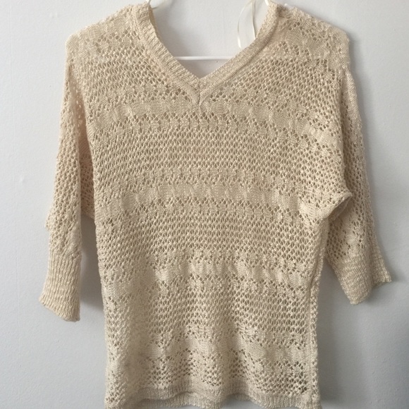cream lace sweater! ☺️