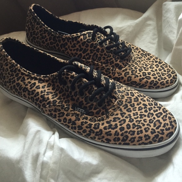 NWOT Cheetah Print Vans