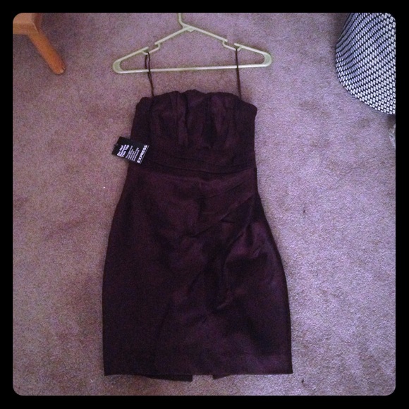 Express nwt size 0 strapless dress