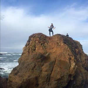 Meet your Posher, Elly