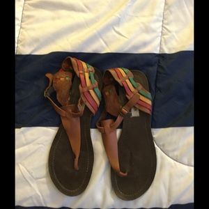 Steve Madden colorblock sandals