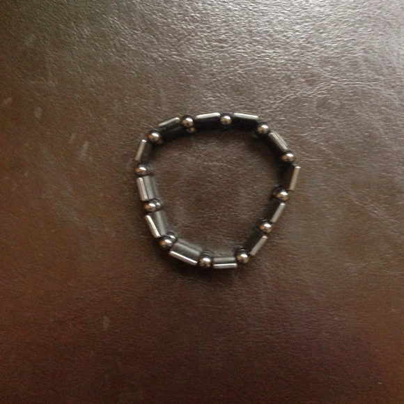 Bracelet - Picture 2 of 3