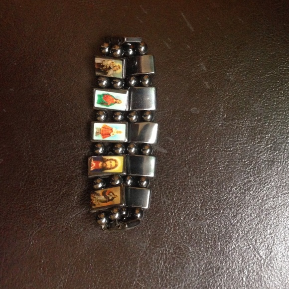 Bracelet - Picture 3 of 3