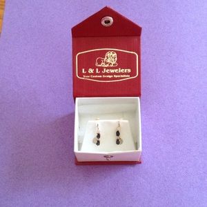 Custom sapphire diamond earrings