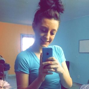 Meet your Posher, Lindsey