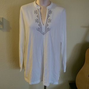 100% Cotton long sleeve top by Chaps