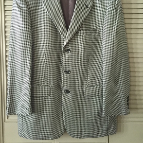 Men's Sports jacket!! - Picture 2 of 2