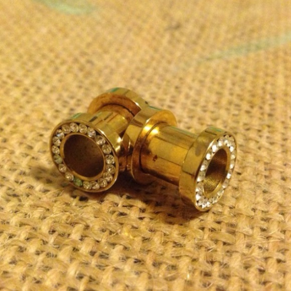 Plugs