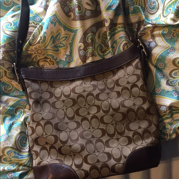 Authentic coach cross body!