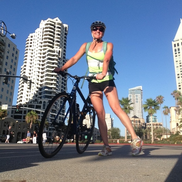 Meet your Posher, Katie - Picture 3 of 4