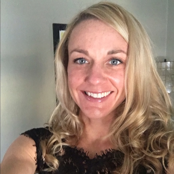 Meet your Posher, Katie - Picture 4 of 4