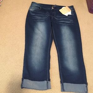 Jean capris