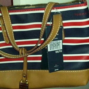 Tommy Hilfiger purse