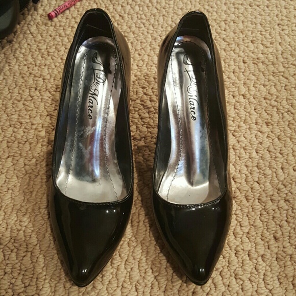 Gorgeous heels! ??
