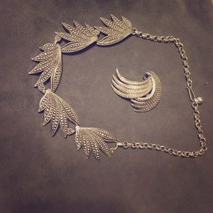 Silver Leaf Choker with Matching Brooch