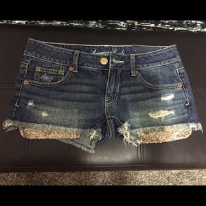 NWT American Eagle denim shorts w/sequin pockets