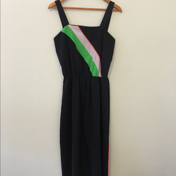 SOLD! ❤️ Vintage Rainbow Dress 💚💜💛