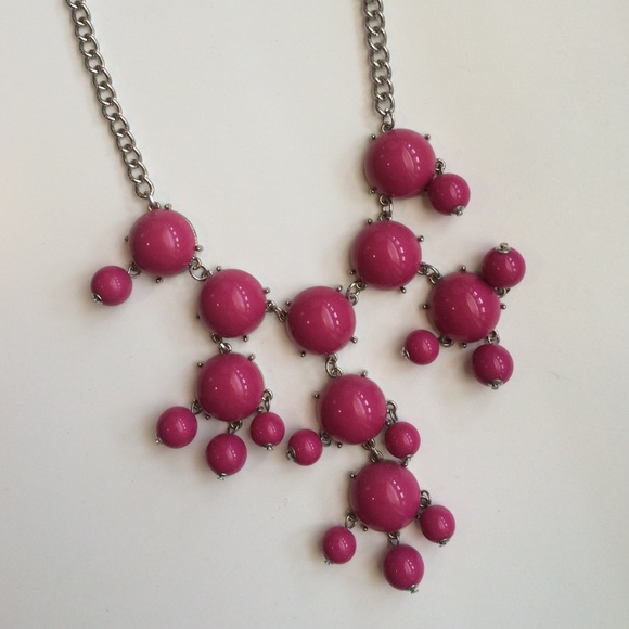 SOLD bubble statement necklace - Picture 3 of 4