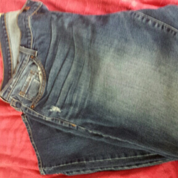 Old navy boyfriend capris