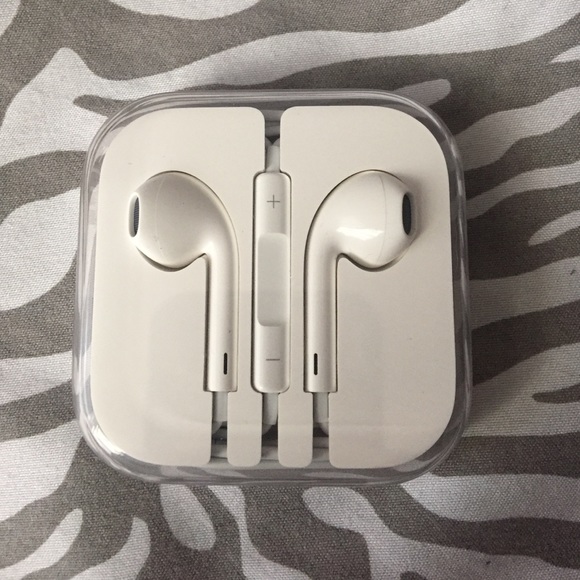 Apple Earbuds