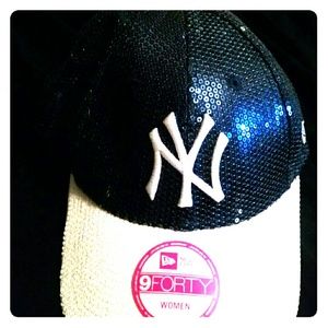 Victoria's Secret Pink Yankees hat head glittered