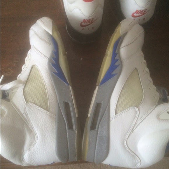 Air Jordan retro 5 stealth from 2006 - Picture 2 of 3