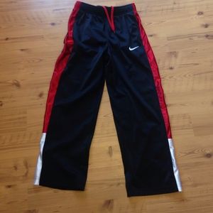 Boys nike athletic pants, only worn twice
