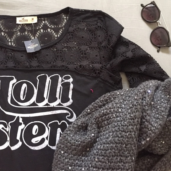 Hollister blouse