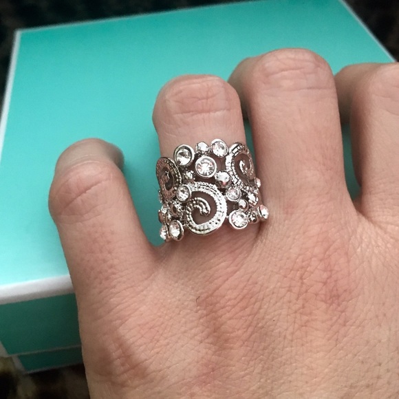 14K PLATINUM PLATED RING (8) - Picture 2 of 3