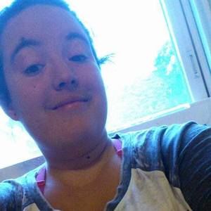 Meet your Posher, Alicia