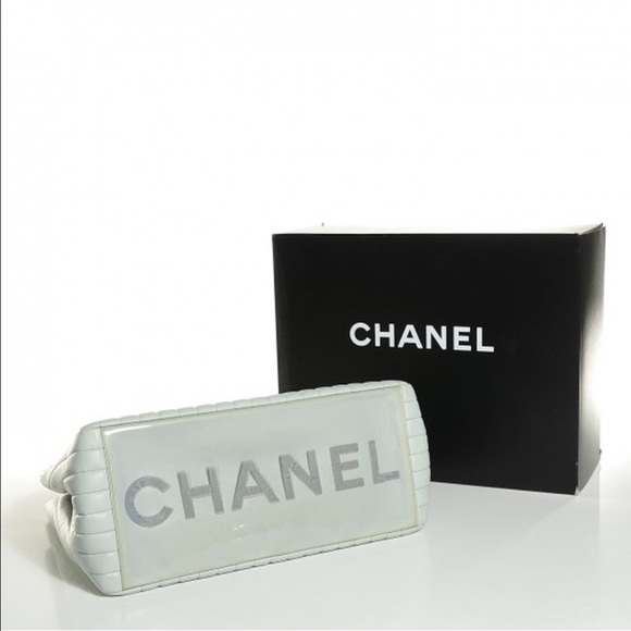 ⛔️SOLD⛔️Chanel Mademoiselle Shopper Tote - Picture 3 of 4