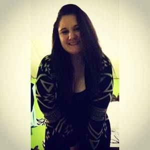 Meet your Posher, Isabella