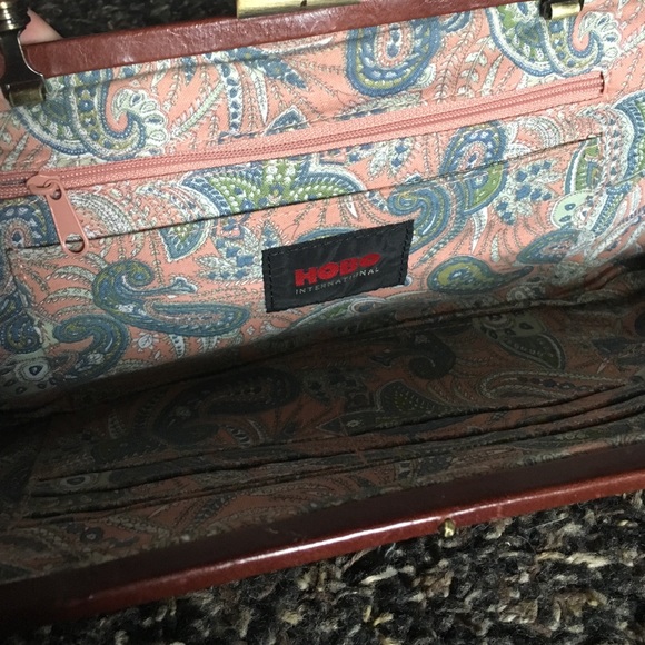 HOBO Leather Clutch Purse Cognac Brown w Handle - Picture 3 of 4