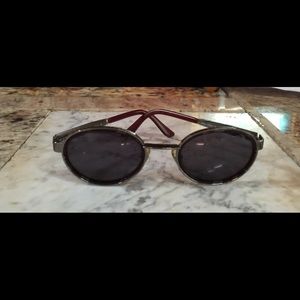 Vogart sunglasses model 23991. Vintage
