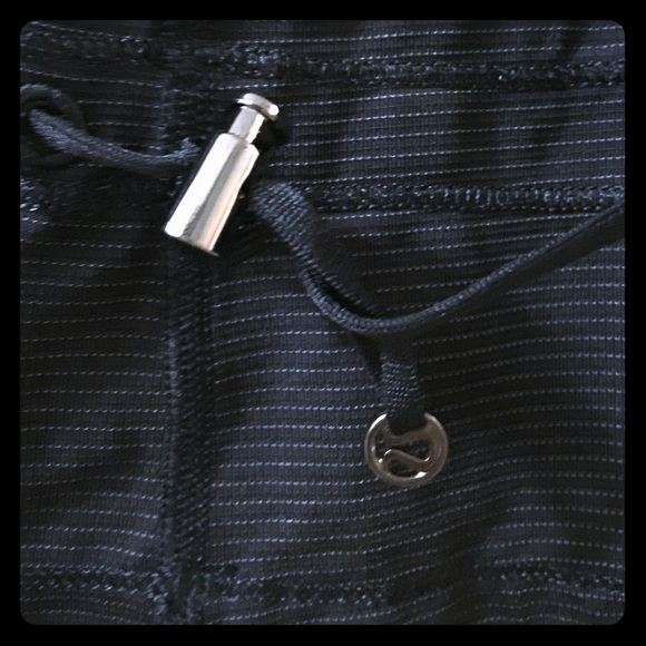 Lululemon tank top!